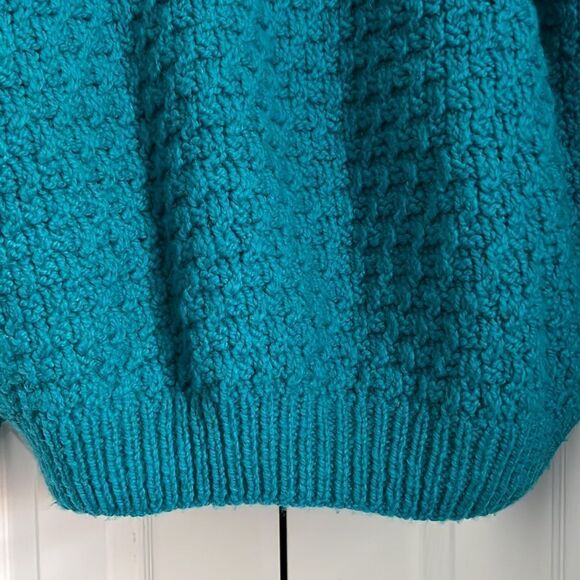 Women’s Handmade Teal Blue Wool Blend Sweater Size M/L (see measurements) - Picture 8 of 9